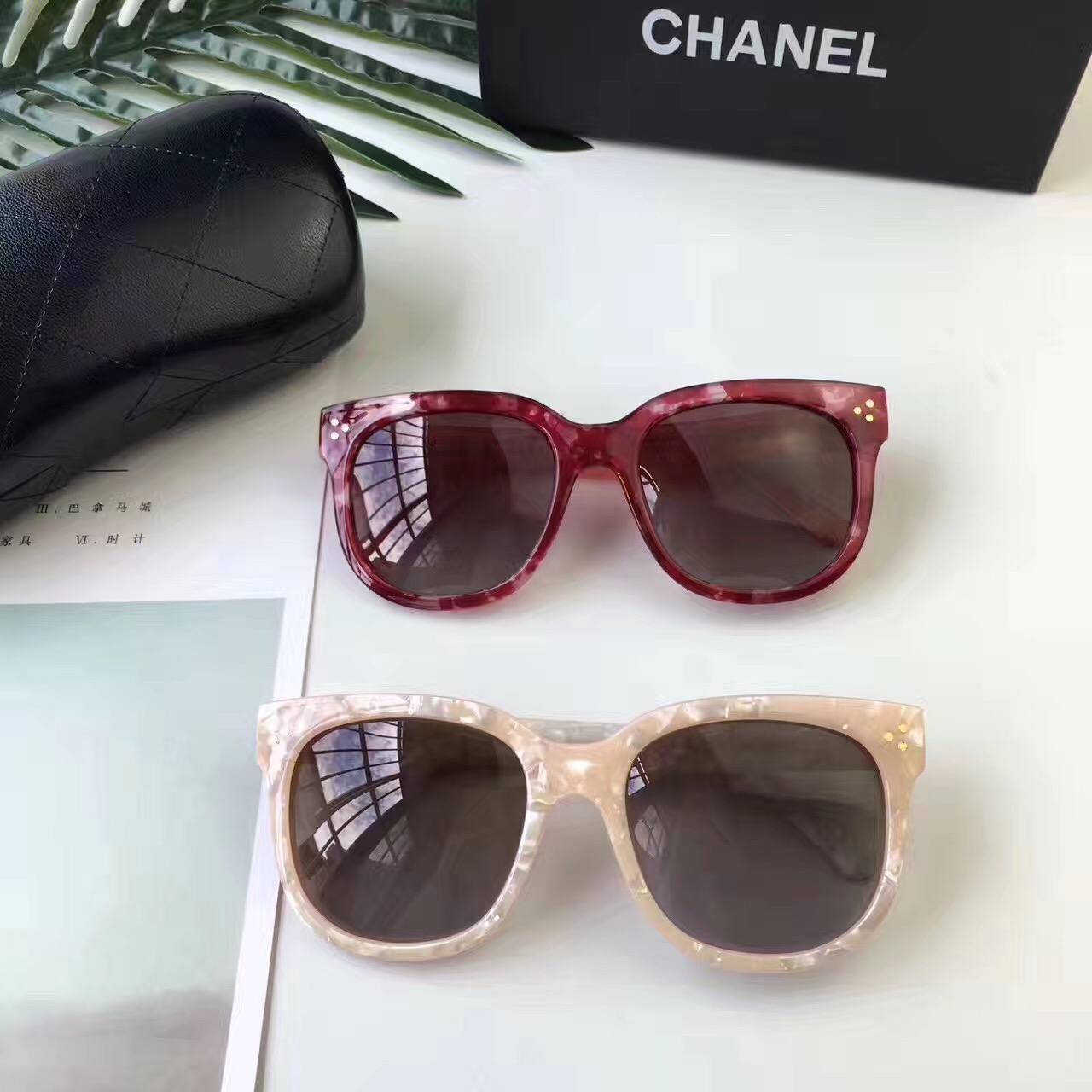 Chanel 香奈儿女士太阳镜 特殊材质镜框